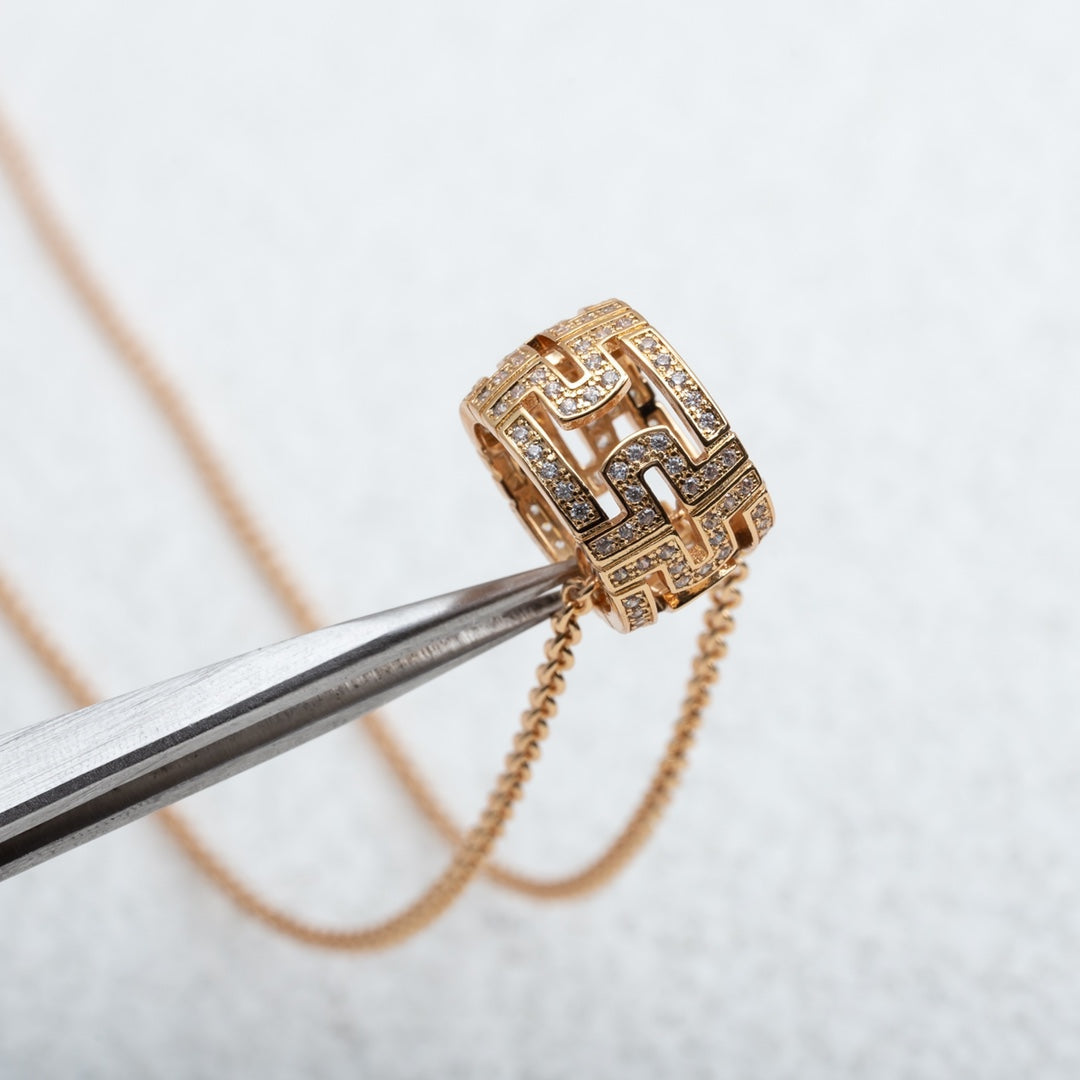 [Mystic Crown]PARENTESI NECKLACE PINK GOLD DIAMOND