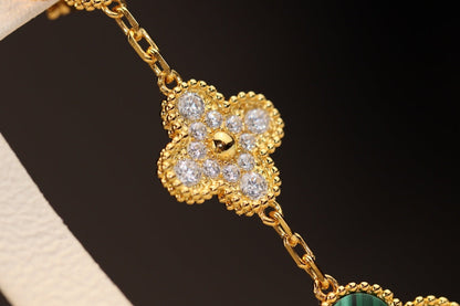 [Mystic Crown]CLOVER EARRINGS GOLD MALACHITE DIAMOND 3 MOTIF