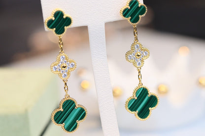 [Mystic Crown]CLOVER EARRINGS GOLD MALACHITE DIAMOND 3 MOTIF