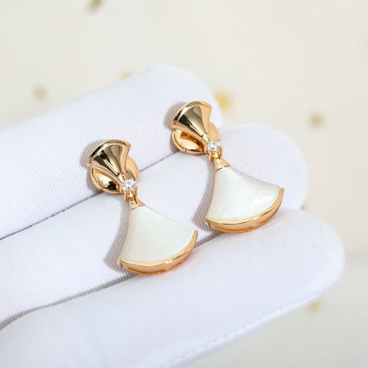 [Mystic Crown]DREAM MOP PINK GOLD EARRINGS