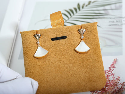 [Mystic Crown]DREAM MOP PINK GOLD EARRINGS