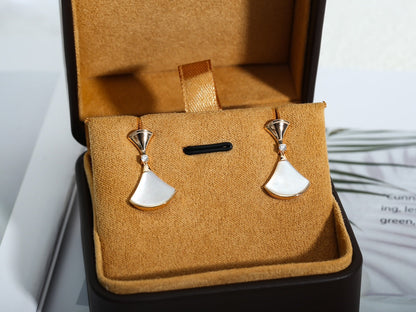 [Mystic Crown]DREAM MOP PINK GOLD EARRINGS