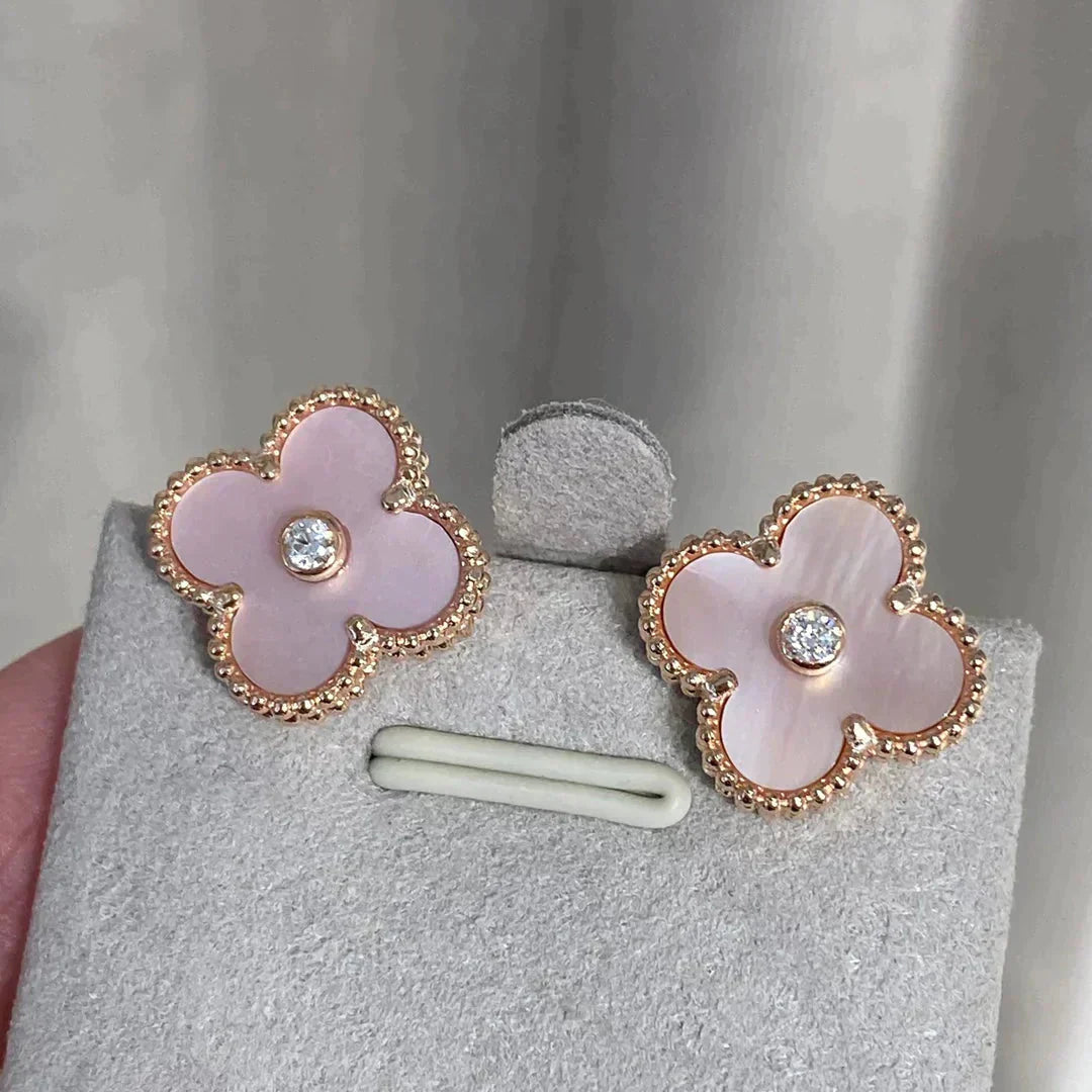 [Mystic Crown]CLOVER MEDIUM 1 MOTIFS  PINK MOP DIAMOND EARRINGS