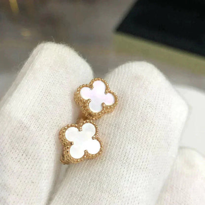[Mystic Crown]CLOVER MINI 9.5MM WHITE MOP EARRINGS