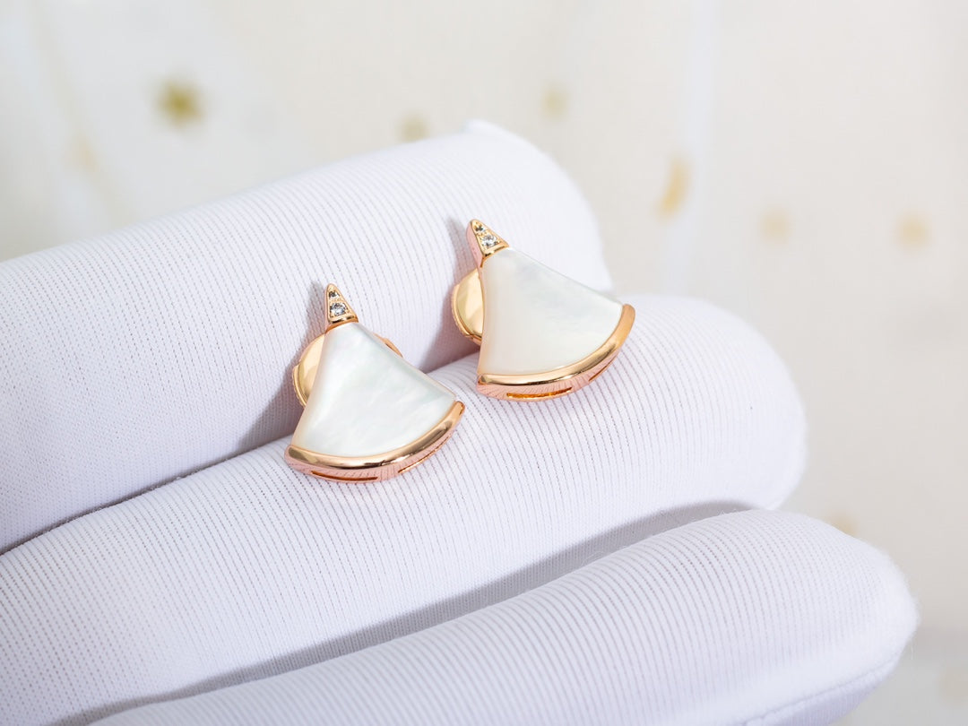 [Mystic Crown]DIVAS DREAM EARRINGS PINK GOLD