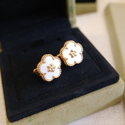 [Mystic Crown]LUCKY PINK GOLD WHITE MOP EARRINGS