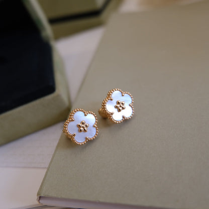 [Mystic Crown]LUCKY PINK GOLD WHITE MOP EARRINGS