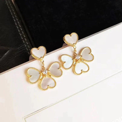 [Mystic Crown]CLOVER SWEET WHITE MOP EARRINGS