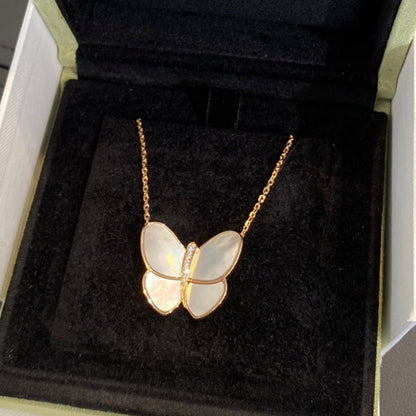 [Mystic Crown]BUTTERFLY GOLD MOP DIAMOND NECKLACE