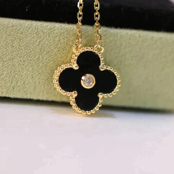 [Mystic Crown]CLOVER 15MM DIAMOND ONYX NECKLACE