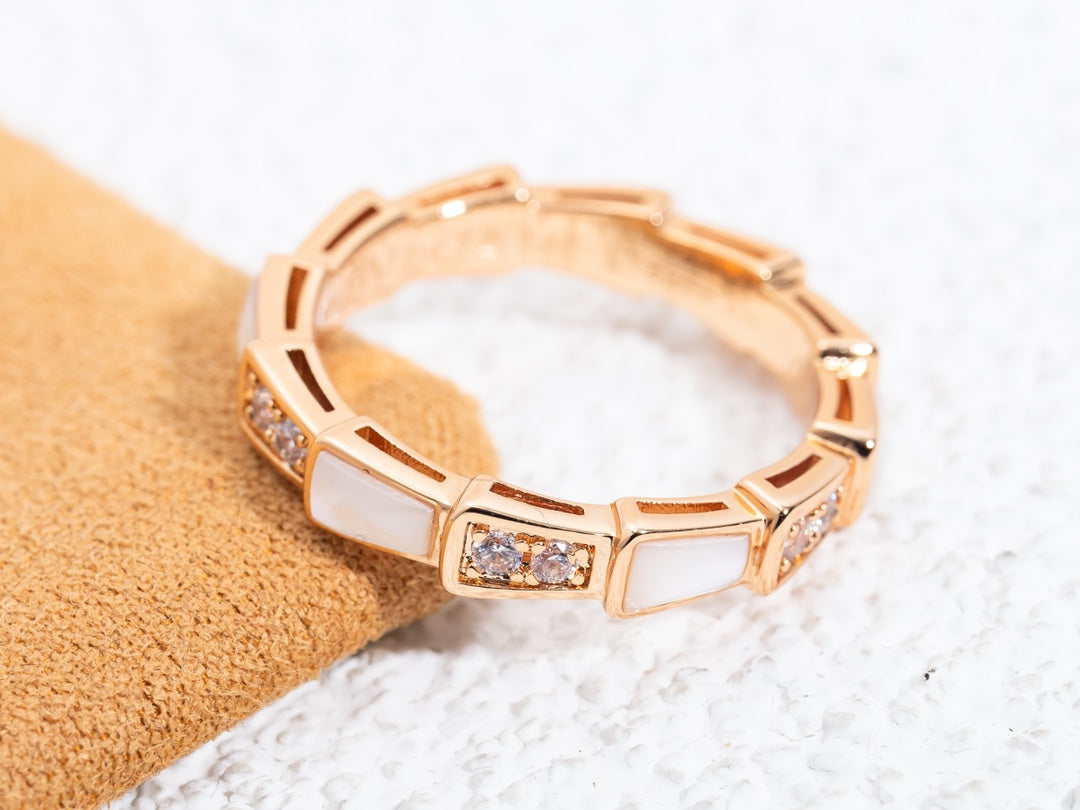 [Mystic Crown]SERPENTI RING PINK GOLD DIAMOND MOP 3MM