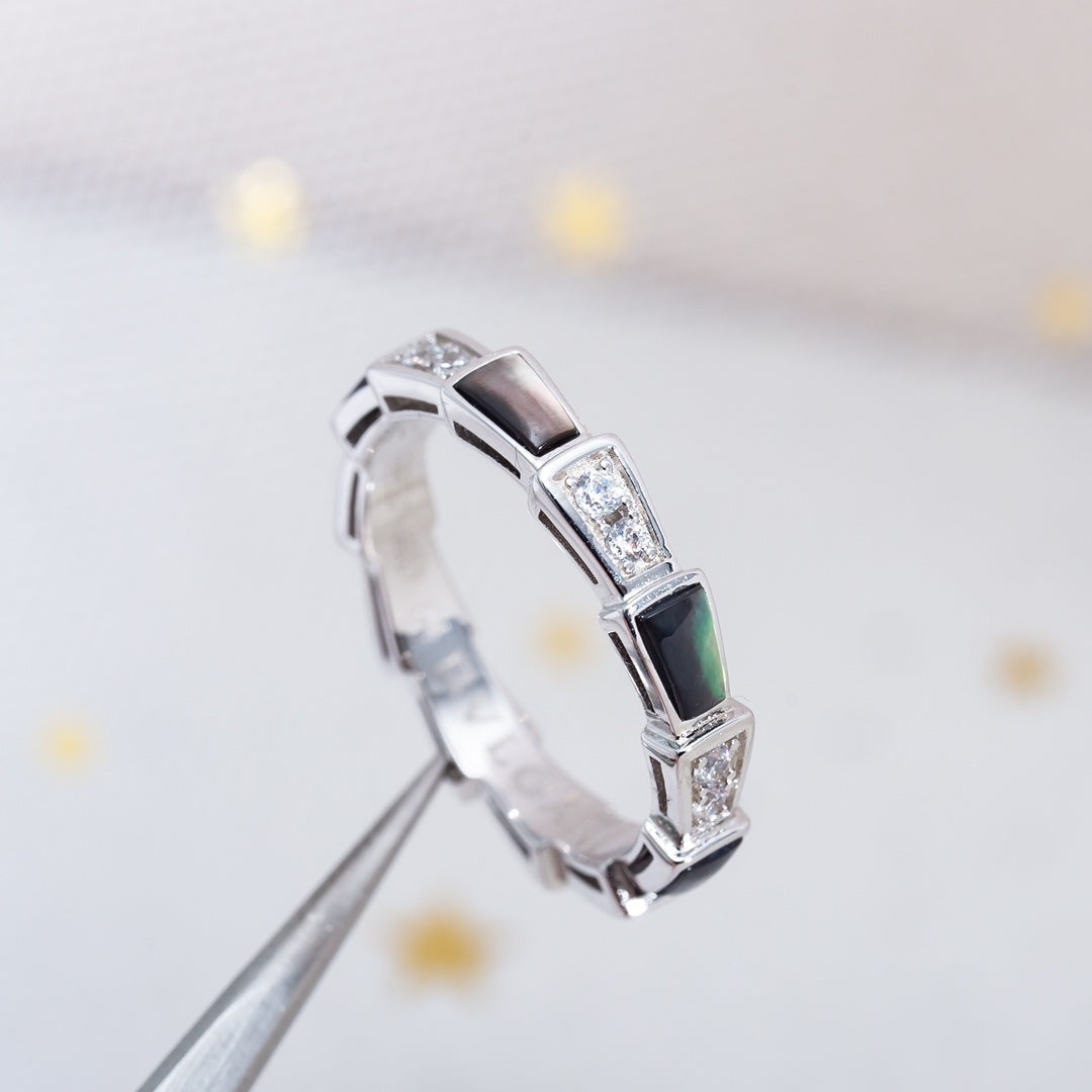 [Mystic Crown]SERPENTI RING SILVER  DIAMOND BLACK MOP 3MM