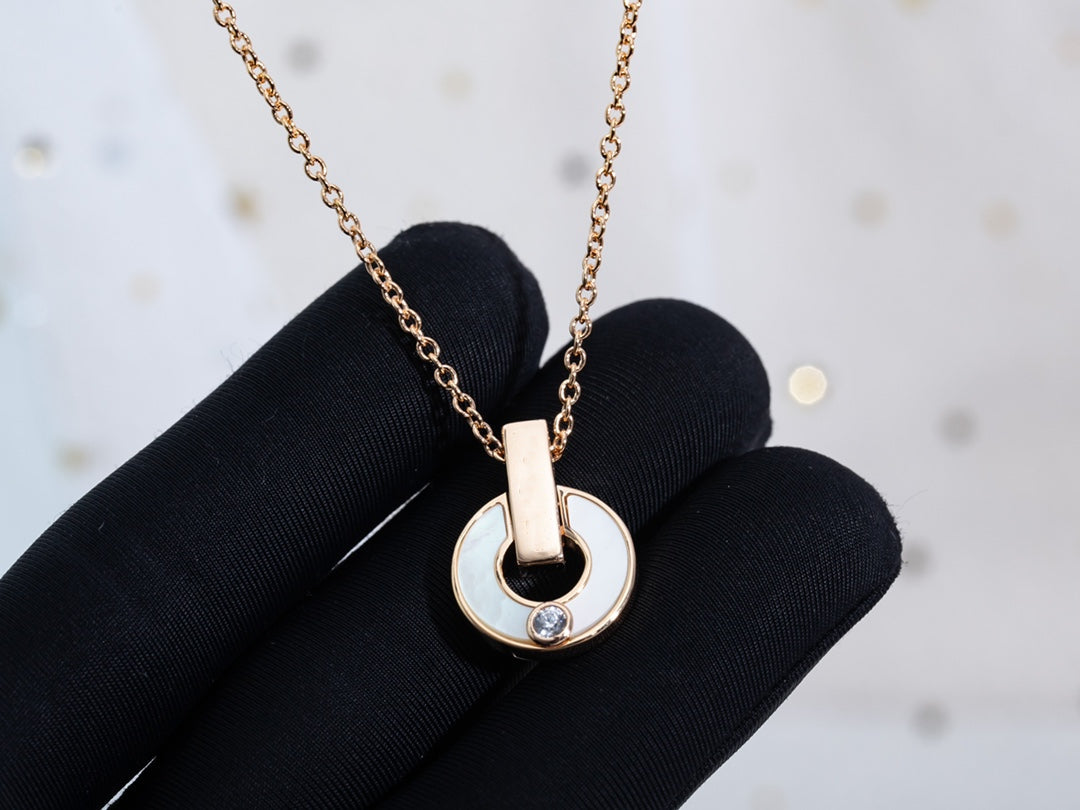 [Mystic Crown]GARI NECKLACE PINK GOLD MOP