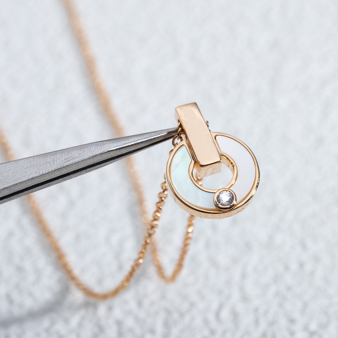 [Mystic Crown]GARI NECKLACE PINK GOLD MOP