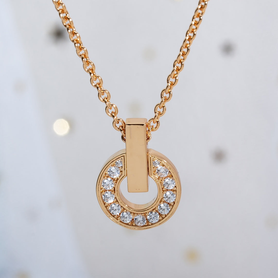 [Mystic Crown]GARI NECKLACE PINK GOLD DIAMOND