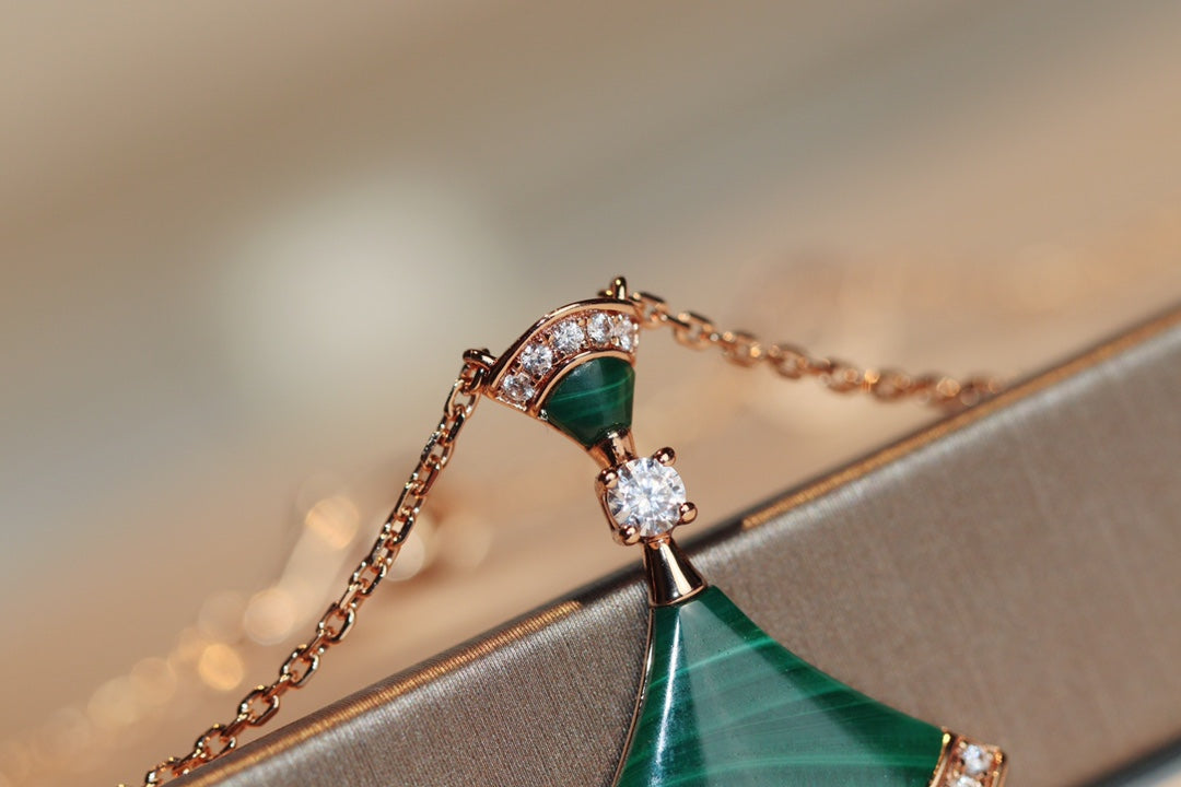 [Mystic Crown]DREAM NECKLACE MALACHITE DIAMOND