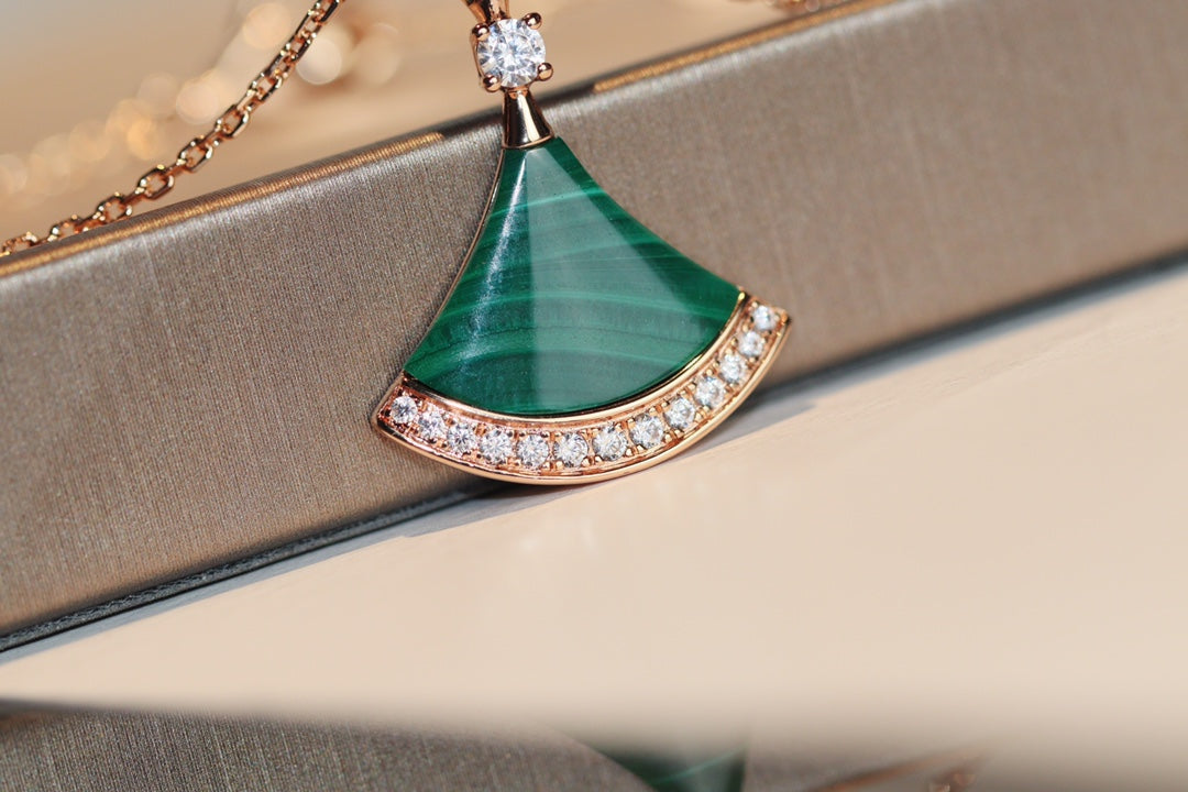 [Mystic Crown]DREAM NECKLACE MALACHITE DIAMOND