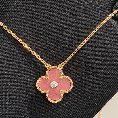[Mystic Crown]CLOVER 15MM DIAMOND RHODONITE NECKLACE