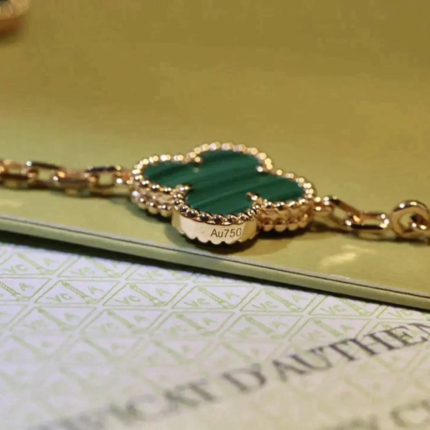 [Mystic Crown]CLOVER 5 MOTIFS MALACHITE BRACELET