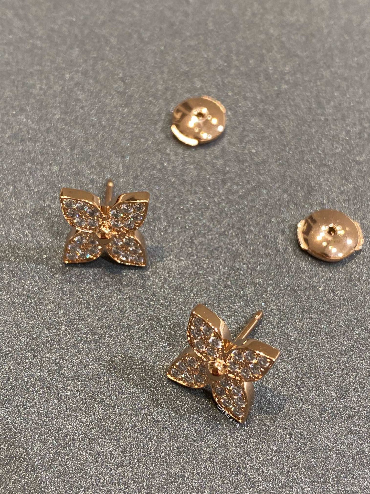 [Mystic Crown]STAR DIAMOND EARRINGS