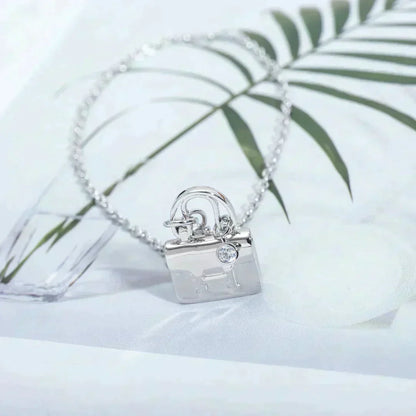 [Mystic Crown]AMULETTE PEDANT SILVER NECKLACE