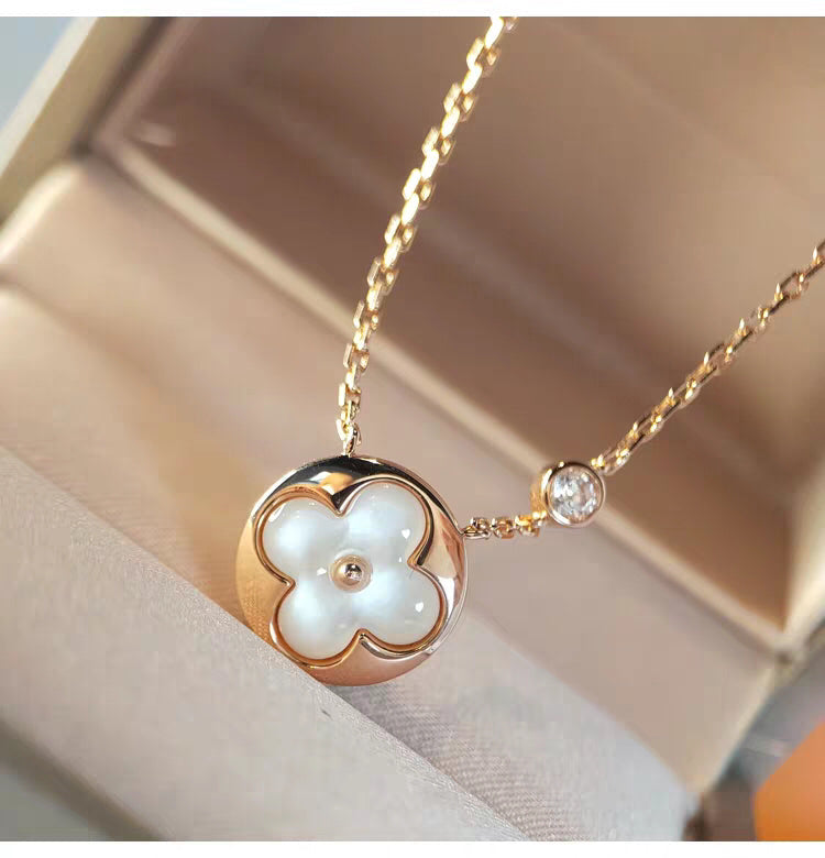 [Mystic Crown]SUN MOP GOLD 1 DIAMOND NECKLACE