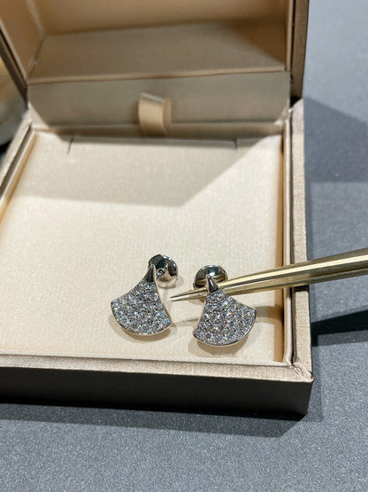 [Mystic Crown]DREAM STUD EARRINGS DIAMOND