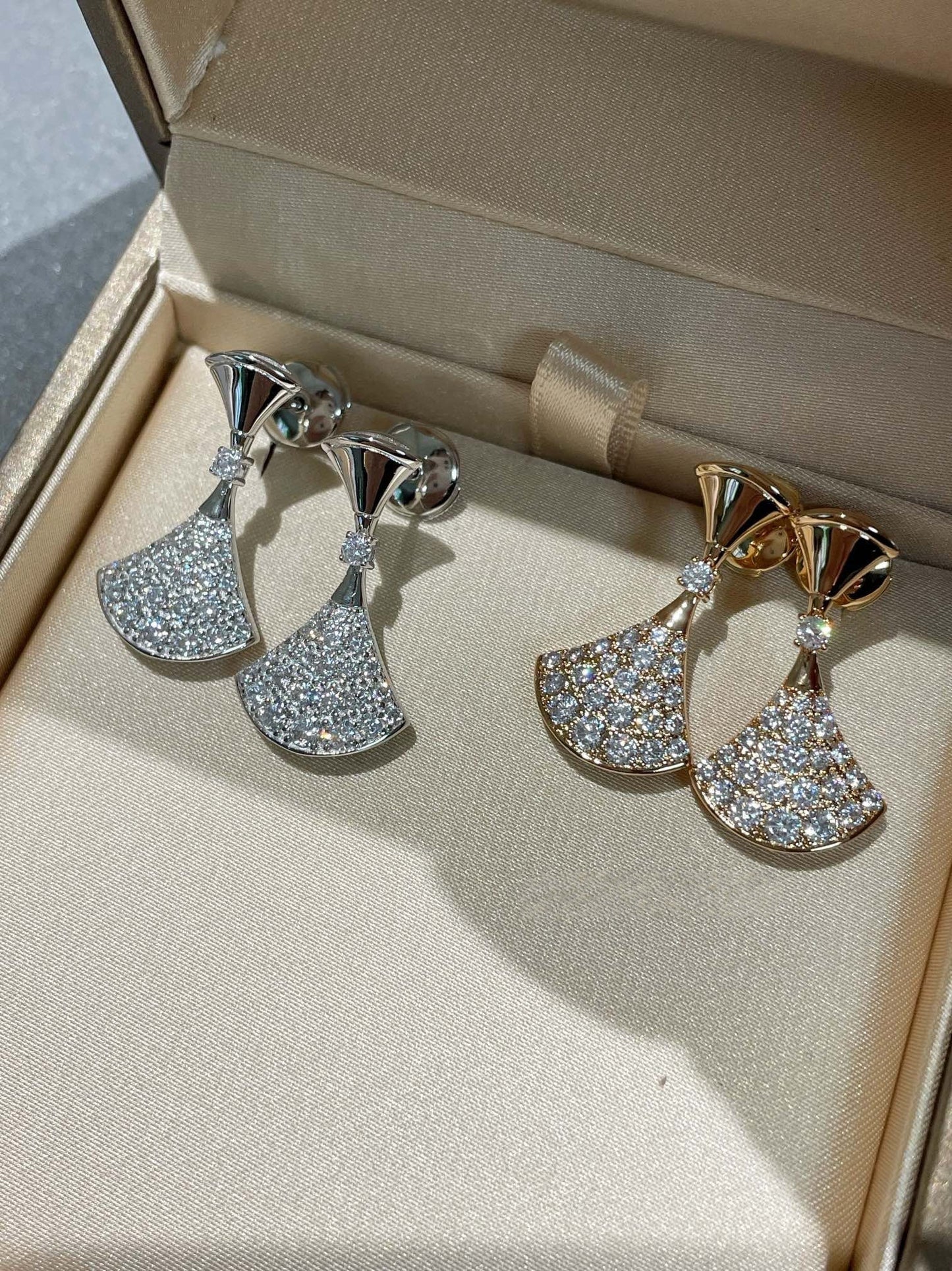 [Mystic Crown]DREAM EARRINGS DIAMOND