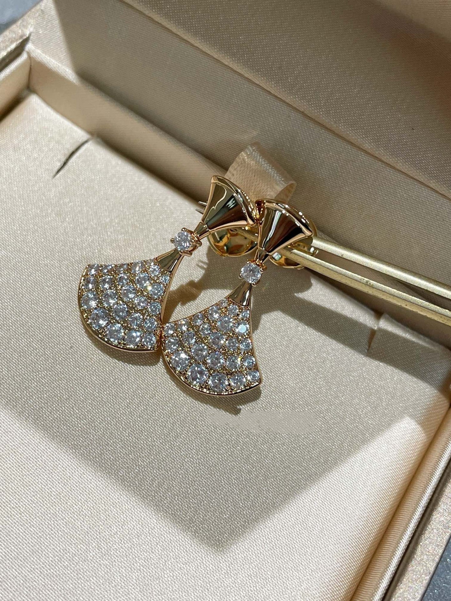 [Mystic Crown]DREAM EARRINGS DIAMOND