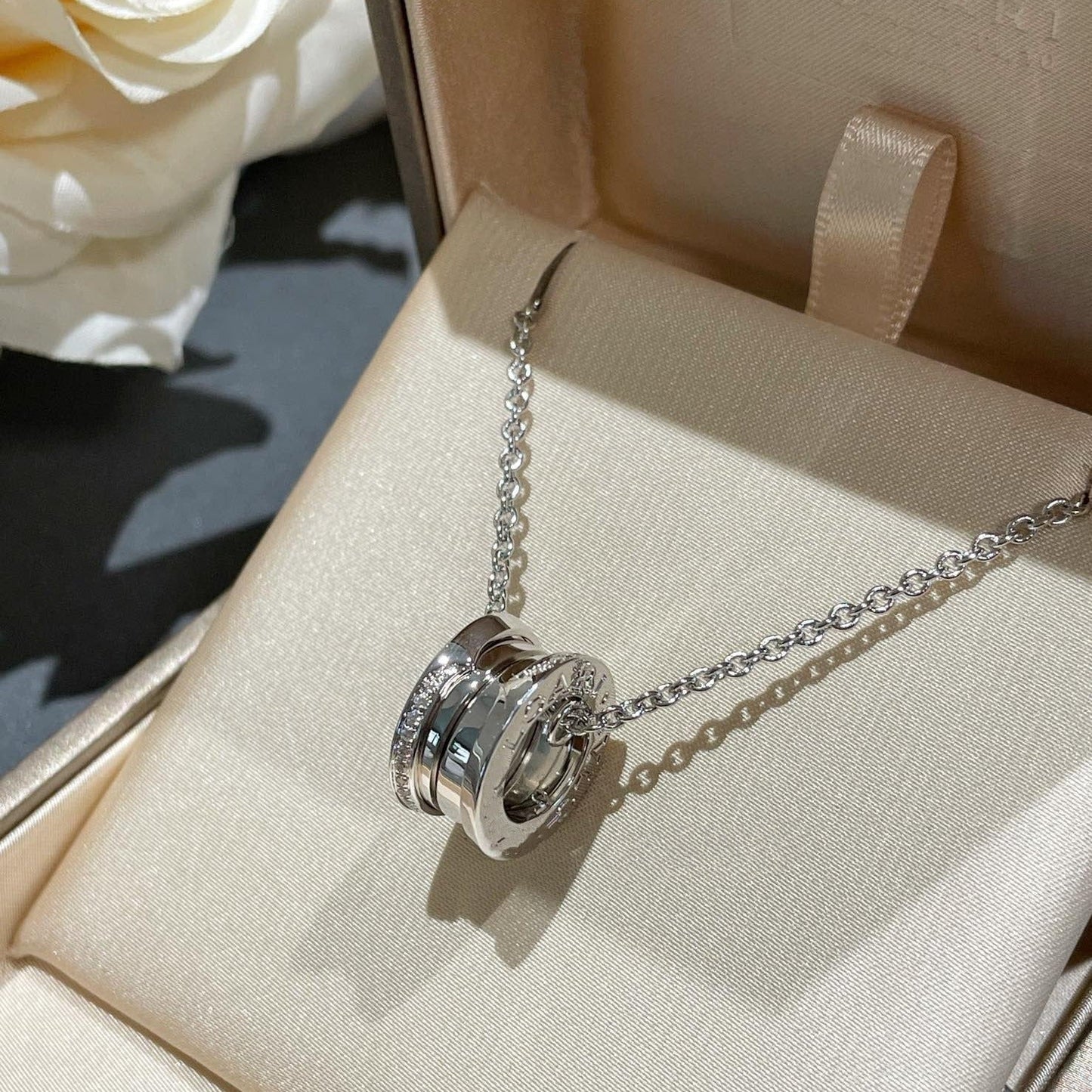 [Mystic Crown]ZERO 1 NECKLACE DIAMOND