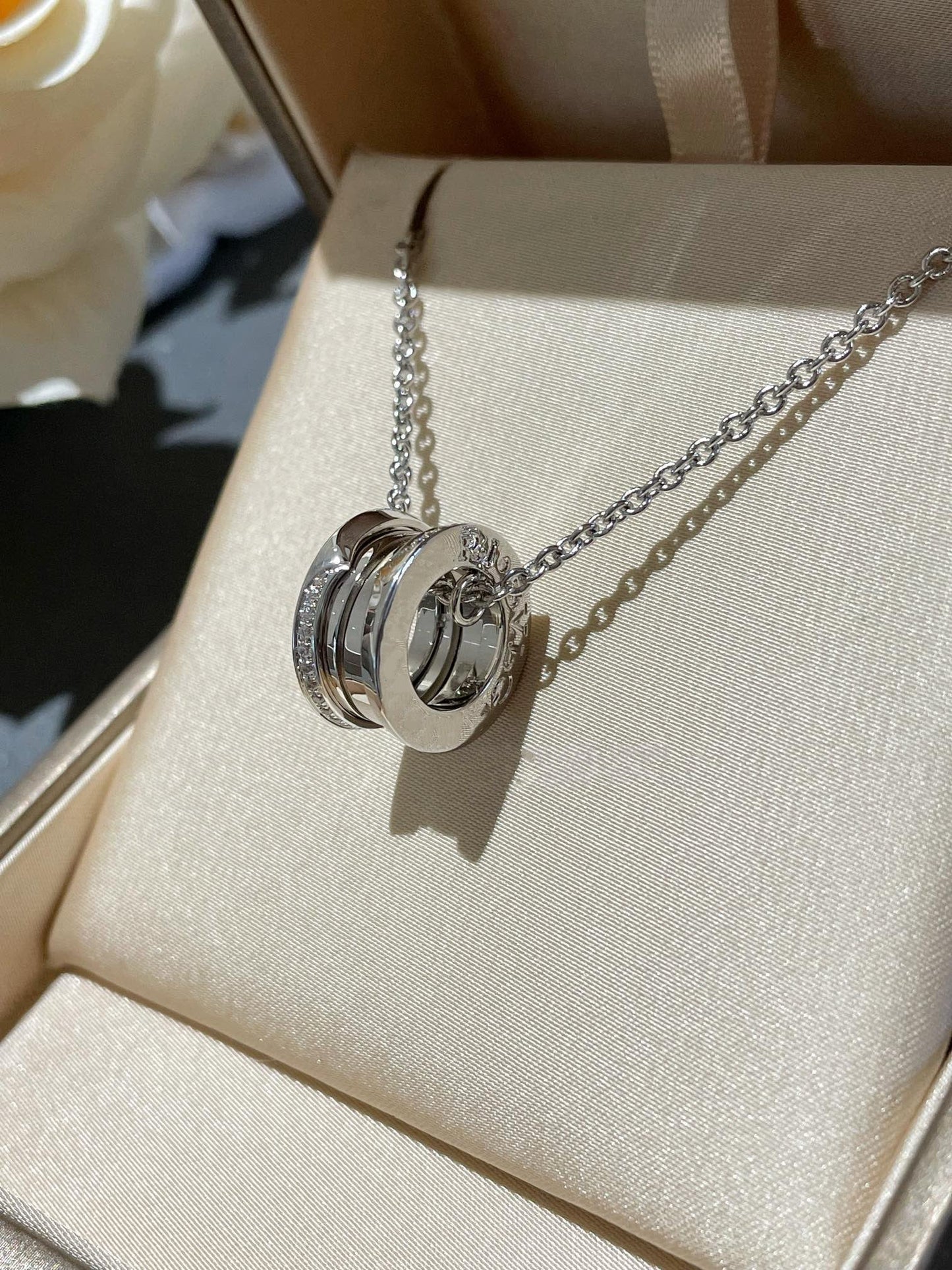 [Mystic Crown]ZERO 1 NECKLACE DIAMOND