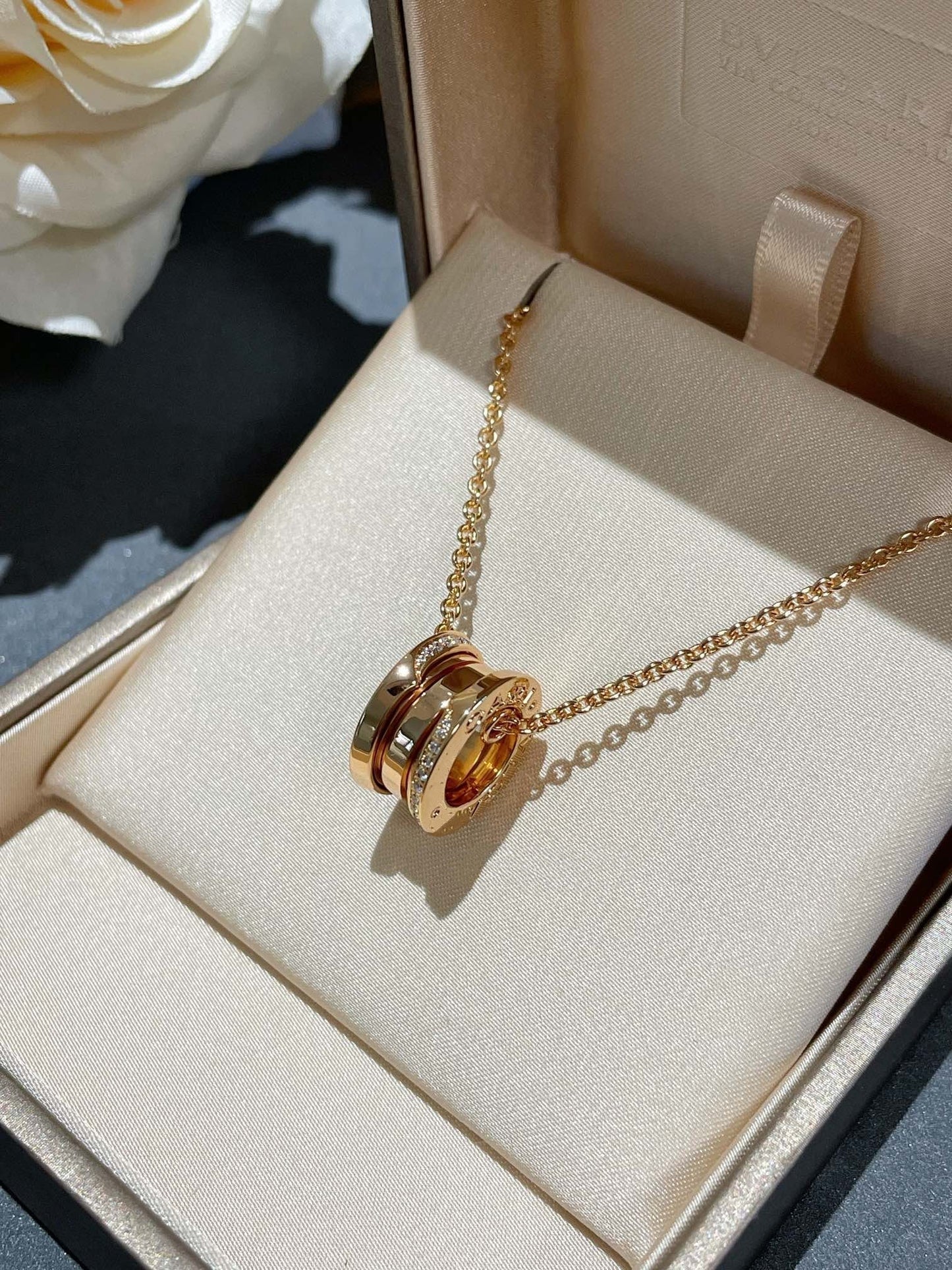 [Mystic Crown]ZERO 1 NECKLACE DIAMOND