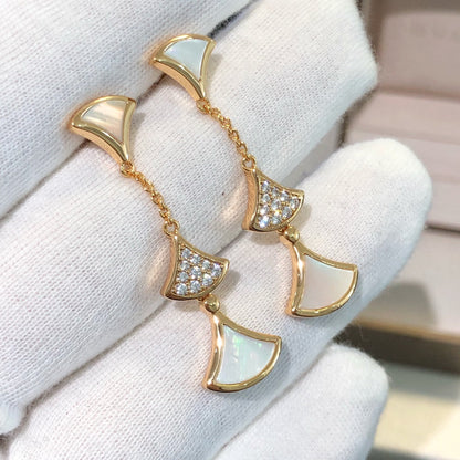 [Mystic Crown]DREAM EARRINGS 3 MOTIFS DIAMOND MOP PINK GOLD