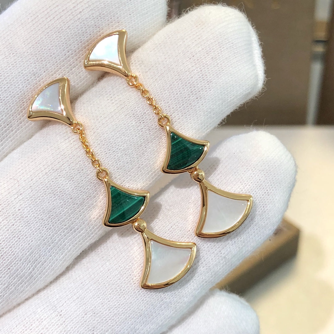 [Mystic Crown]DREAM EARRINGS 3 MOTIFS MALACHITE MOP PINK GOLD