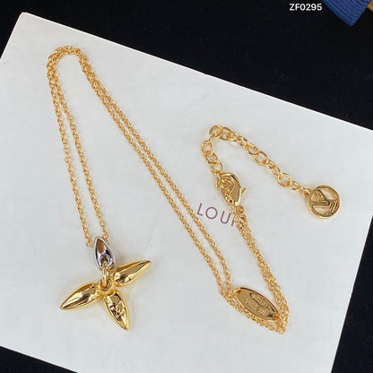 [Mystic Crown]LOUISETTE PEDANT GOLD NECKLACE