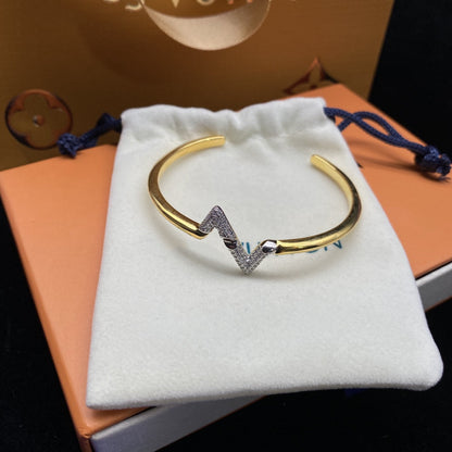 [Mystic Crown]VOLTE UPSITE DOWN DIAMOND GOLD OPEN BRACELET