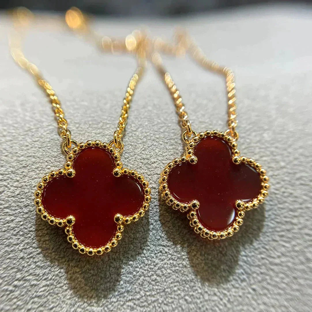 [Mystic Crown]CLOVER 15MM CARNELIAN SINGLE FLOWER NECKLACE