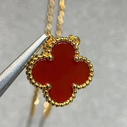 [Mystic Crown]CLOVER 15MM CARNELIAN SINGLE FLOWER NECKLACE
