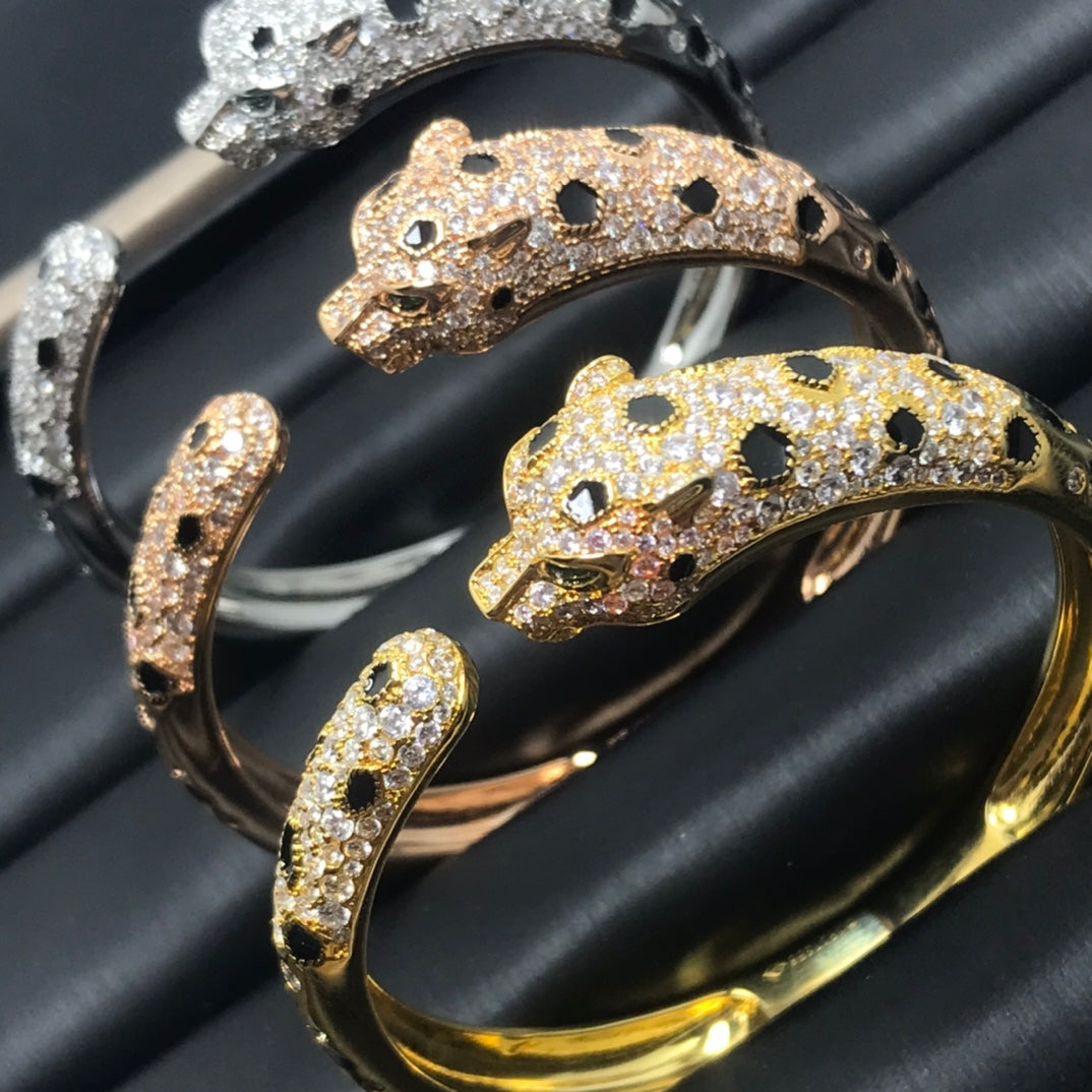 [Mystic Crown]PANTHERE BIG BRACELET DIAMONDS