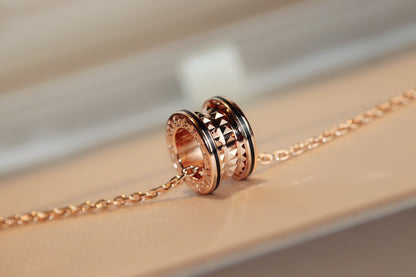 [Mystic Crown]ZERO 1 ROCK PEDANT PINK GOLD BLACK NECKLACE