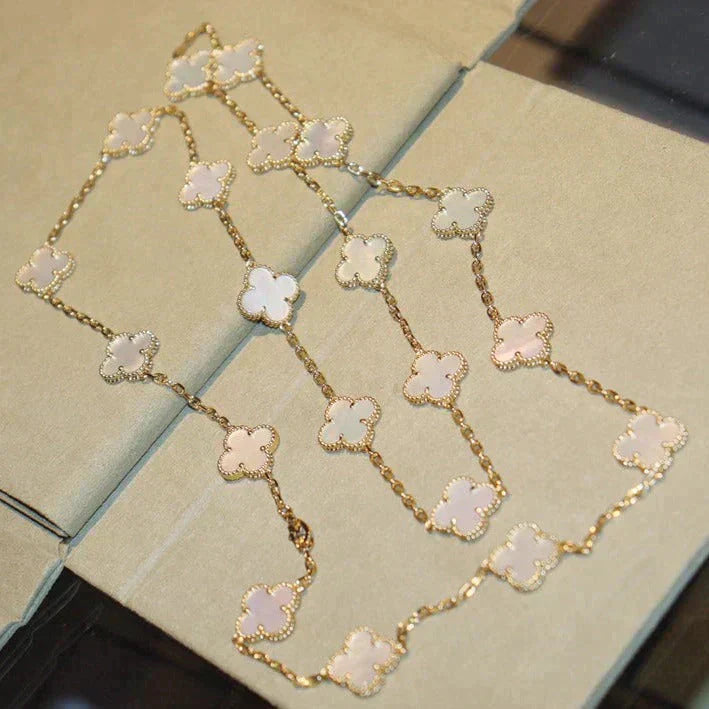 [Mystic Crown]CLOVER 20 MOTIFS WHITE MOP NECKLACE