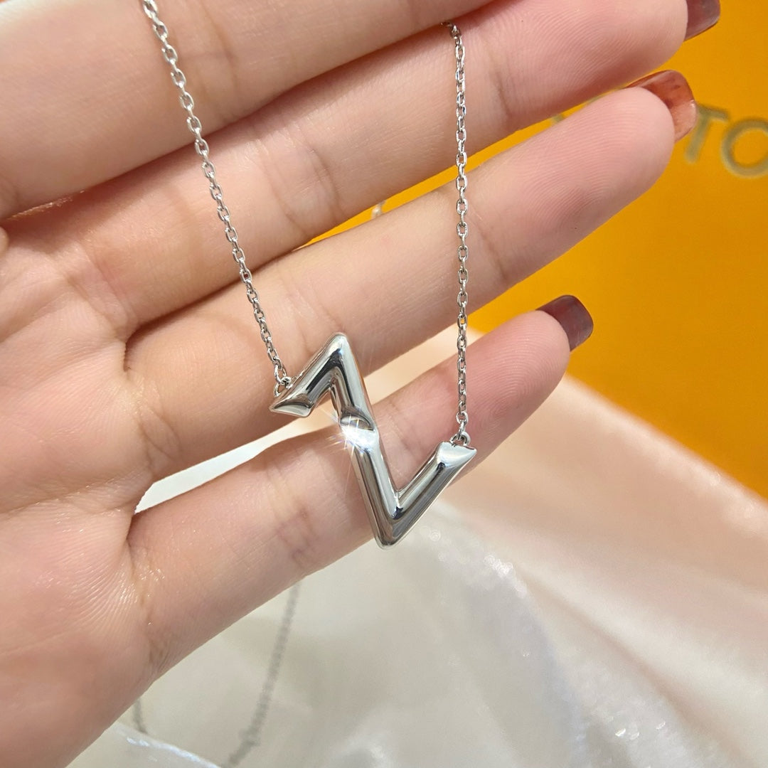 [Mystic Crown]VOLTE UPSIDE DOWN NECKLACE