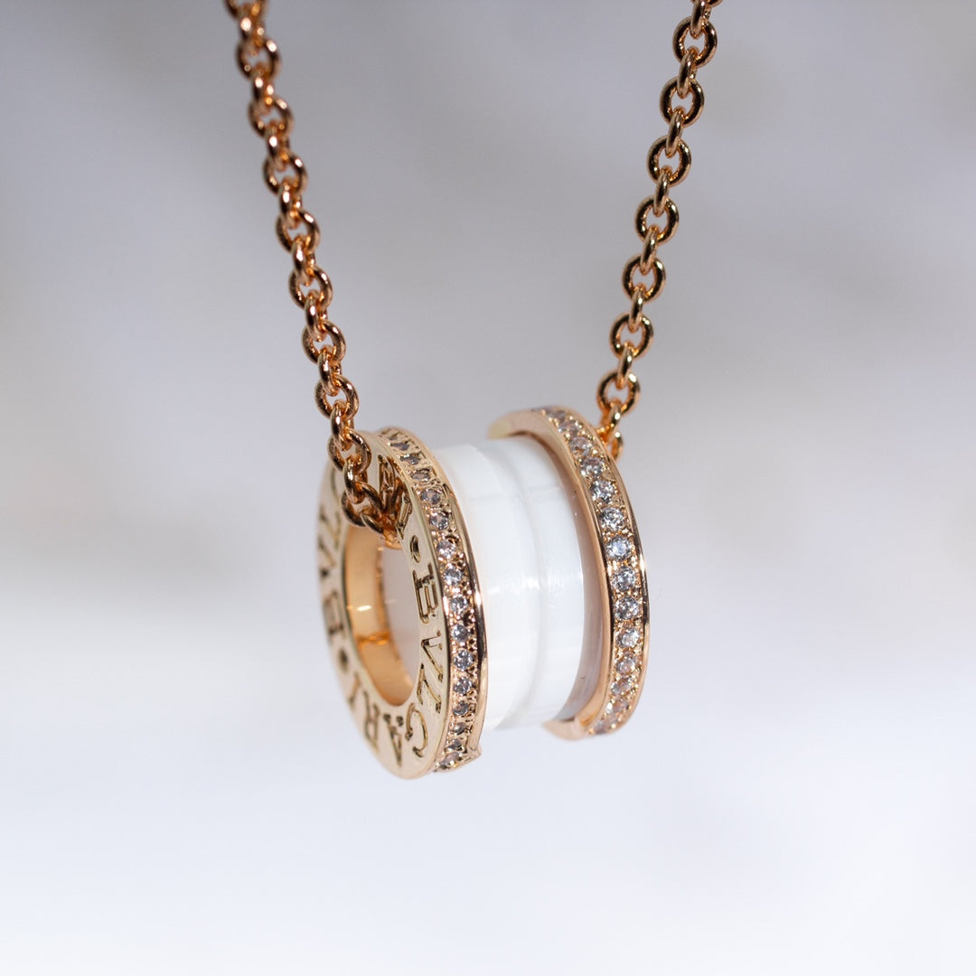 [Mystic Crown]ZERO 1 WHITE CERAMIC PINK GOLD DIAMOND NECKLACE