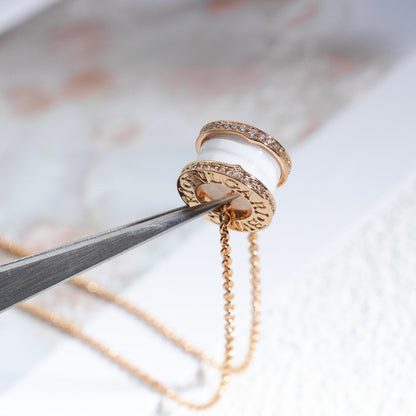 [Mystic Crown]ZERO 1 WHITE CERAMIC PINK GOLD DIAMOND NECKLACE