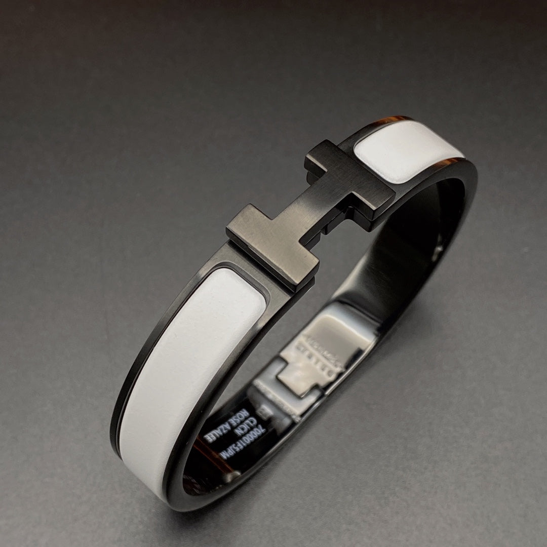 [Mystic Crown]H BRACELET 12MM BLACK WHITE CERAMIC