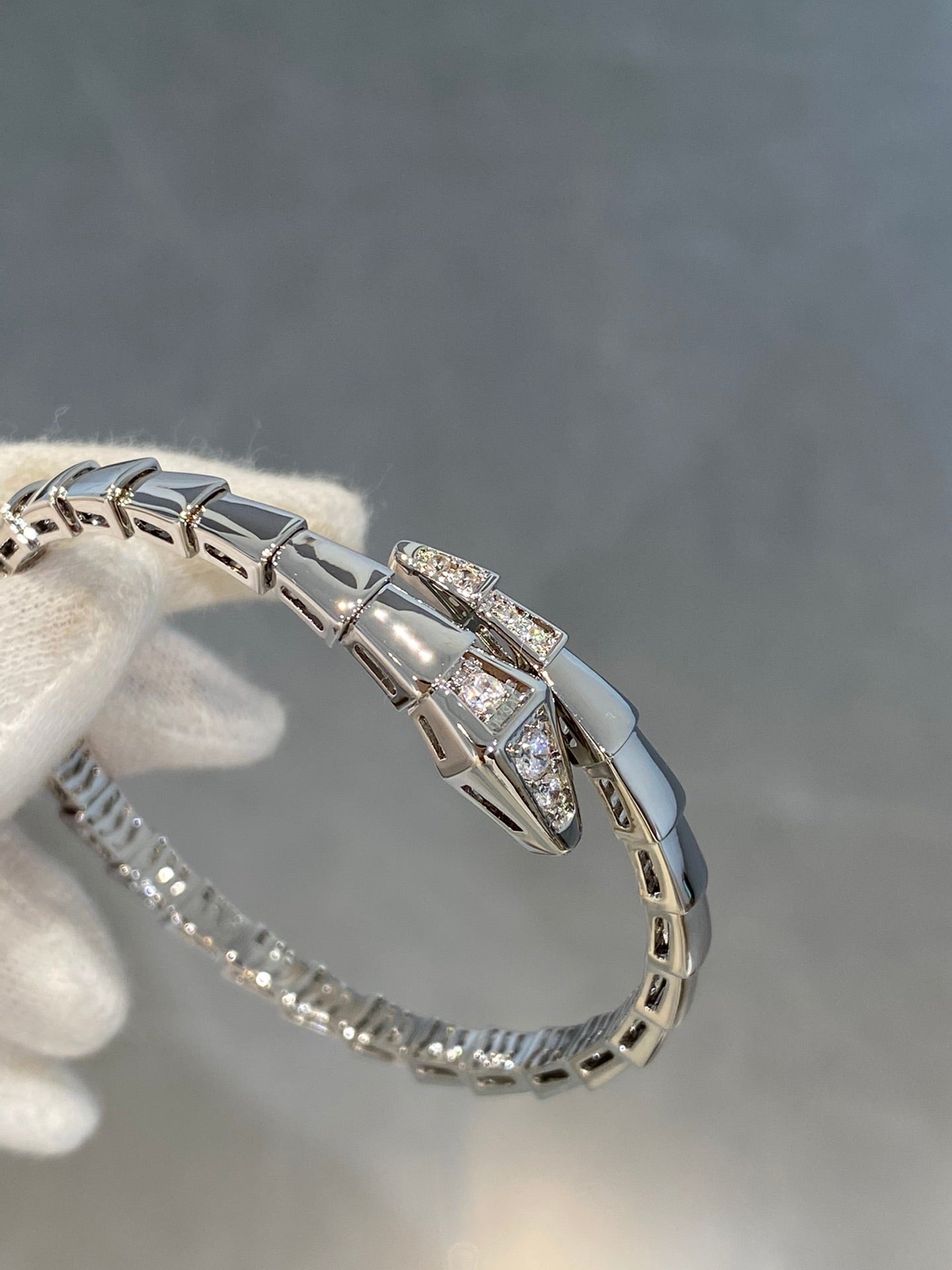 [Mystic Crown]SERPENTI BRACELET DIAMONDS SILVER
