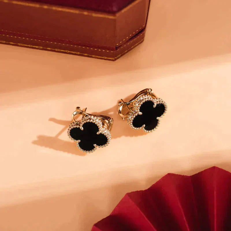 [Mystic Crown]CLOVER MEDIUM 1 MOTIFS  ONYX STUD EARRINGS