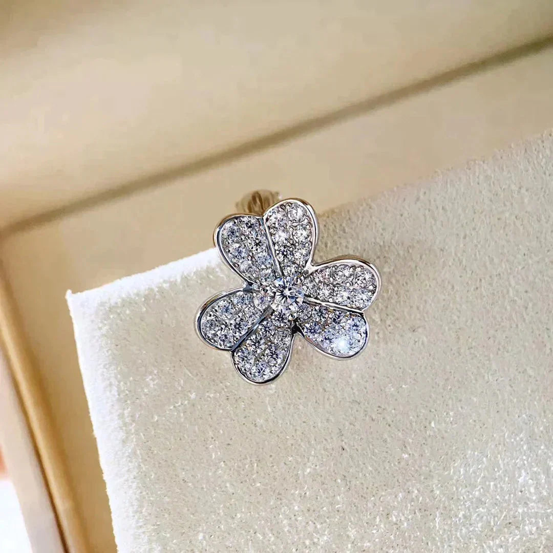 [Mystic Crown]CLOVER COMOS DIAMOND EARRINGS SILVER