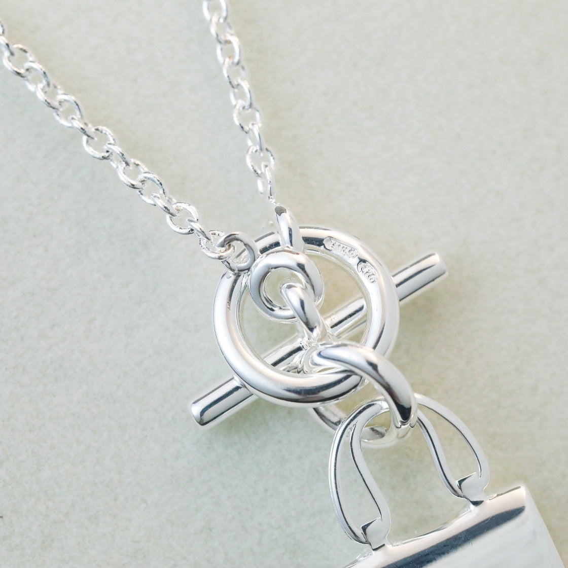 [Mystic Crown]POP H PEDANT SILVER NECKLACE