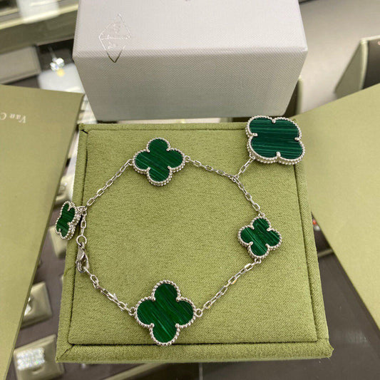 [Mystic Crown]CLOVER 5 MOTIFS SIVLER MALACHITE BRACELET